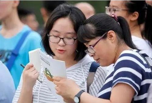 江苏高中老师吃瓜,揭秘校园八卦背后的真相