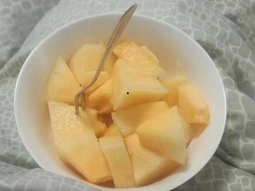 健身晚上吃哈密瓜,哈密瓜助力营养恢复的完美选择